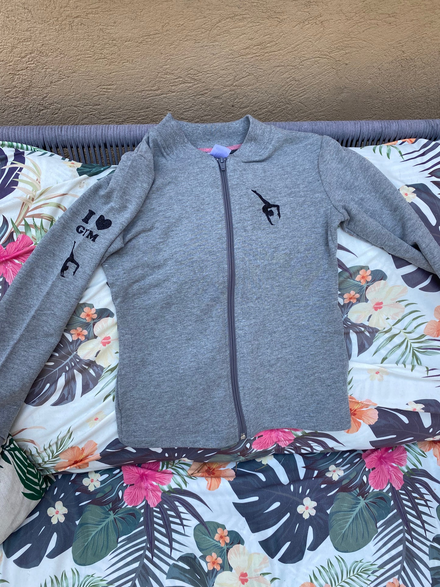 DESTOCKAGE Sweat et Veste 10 ans
