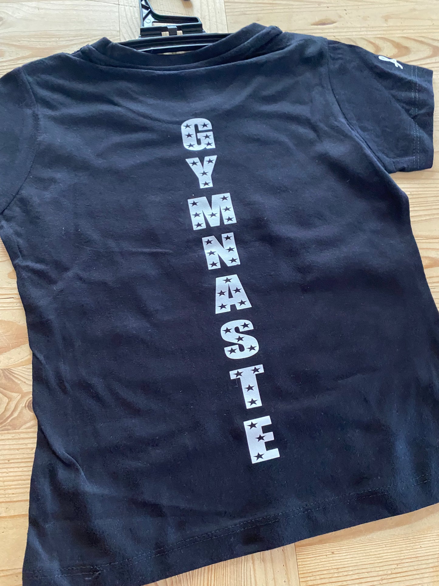 DESTOCKAGE T shirt 6 ans