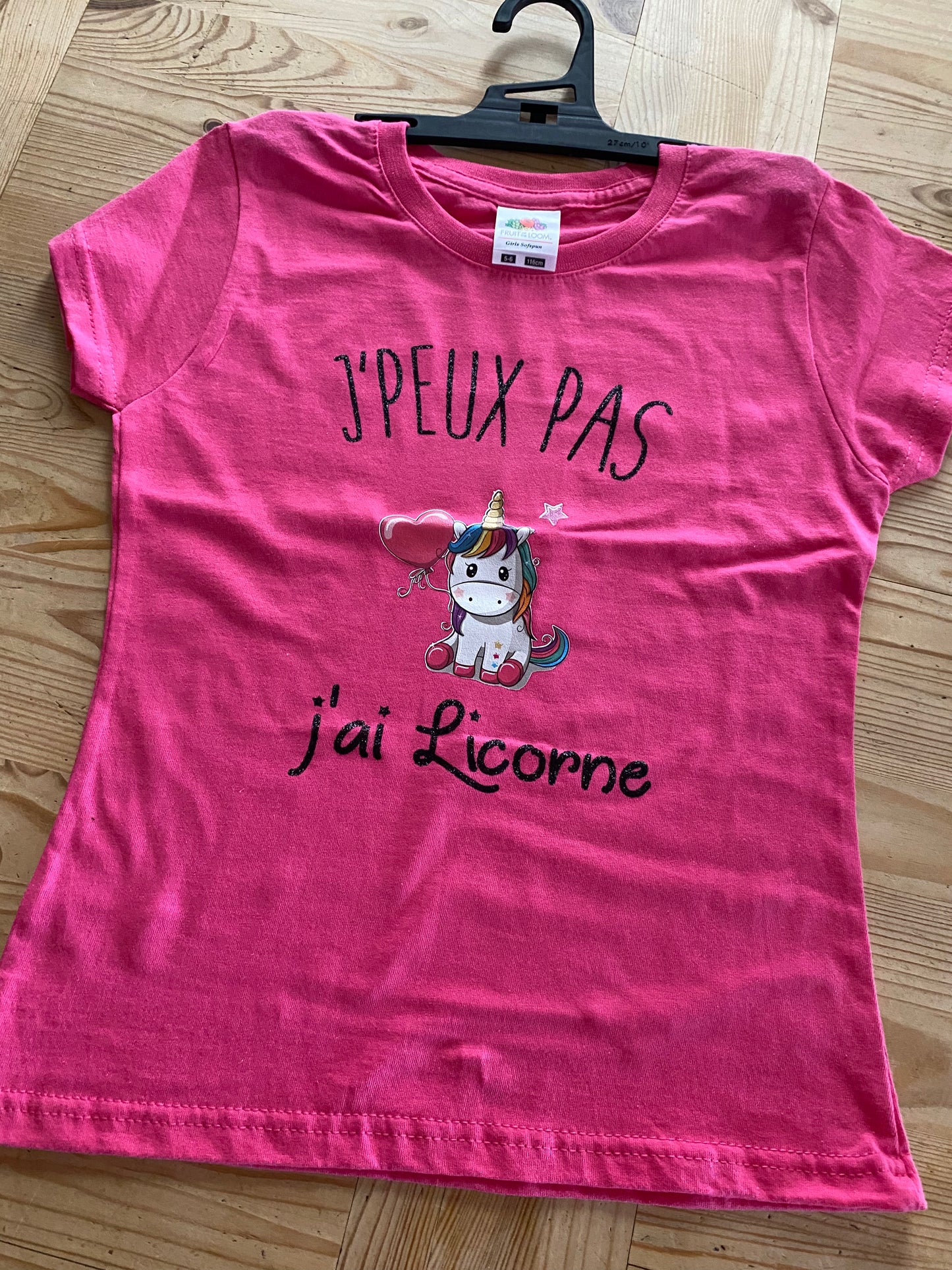 DESTOCKAGE T shirt 6 ans