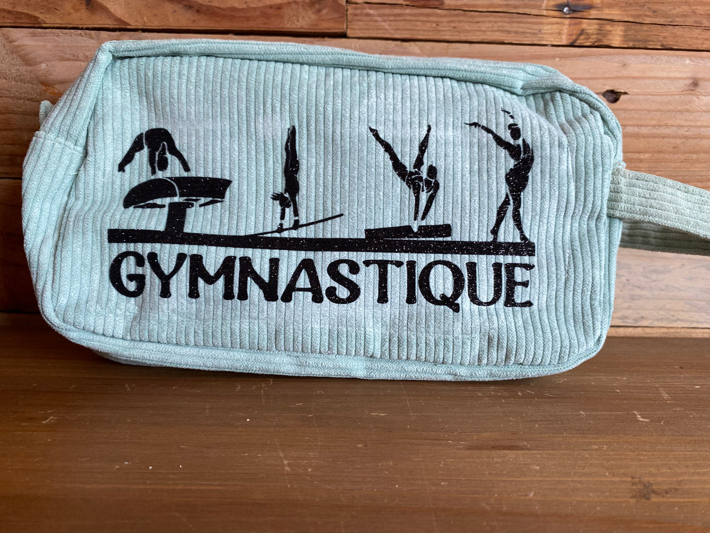 Trousse à maniques en velours côtelé