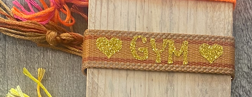 Bracelet Tissu pompons GYM