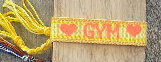 Bracelet Tissu pompons GYM