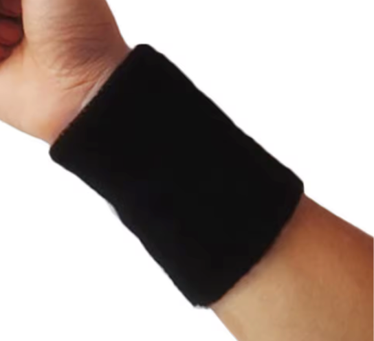 Protège poignet en mousse pour mettre sous les maniques